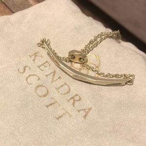 Gold adjustable bracelet